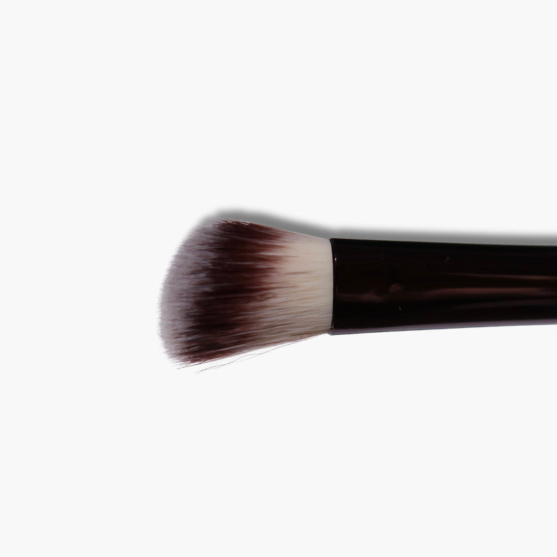 01 ANGLED SCULPTING BRUSH