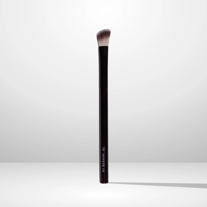 01 ANGLED SCULPTING BRUSH