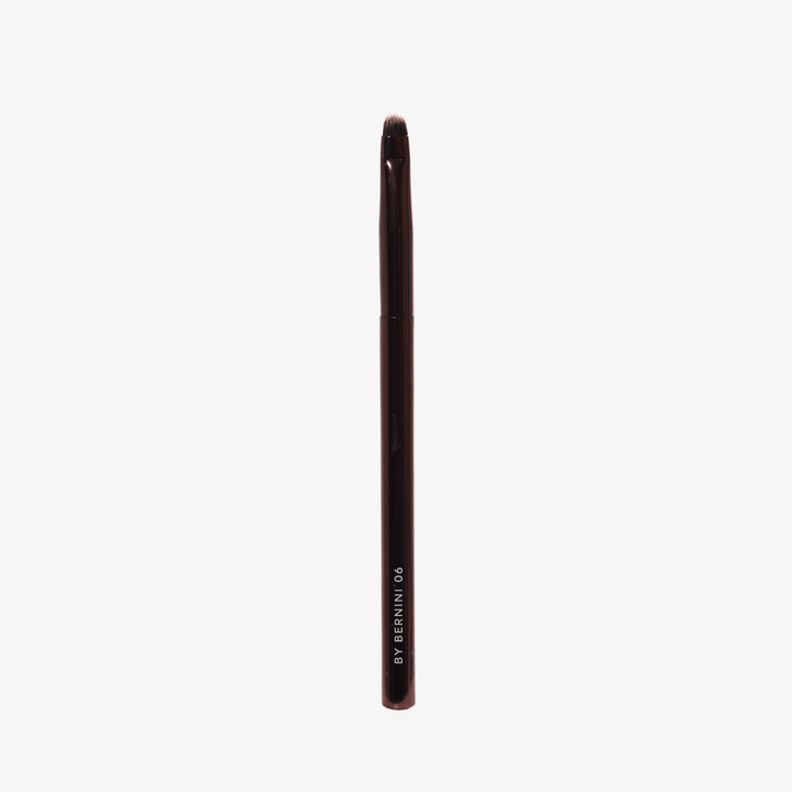 06 PRECISE BRUSH